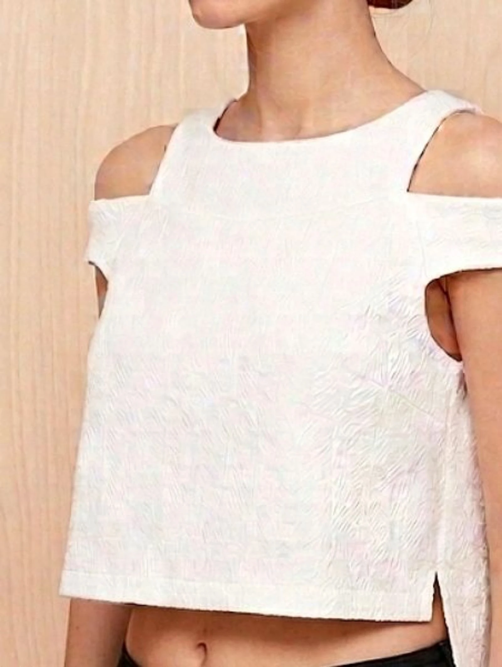 Zara Crop Top com abertura lateral Tamanho PP – photo 2